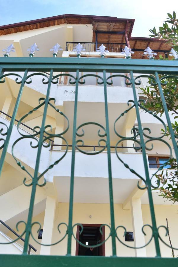 Hotel Villa Ago เปอร์เมต ภายนอก รูปภาพ