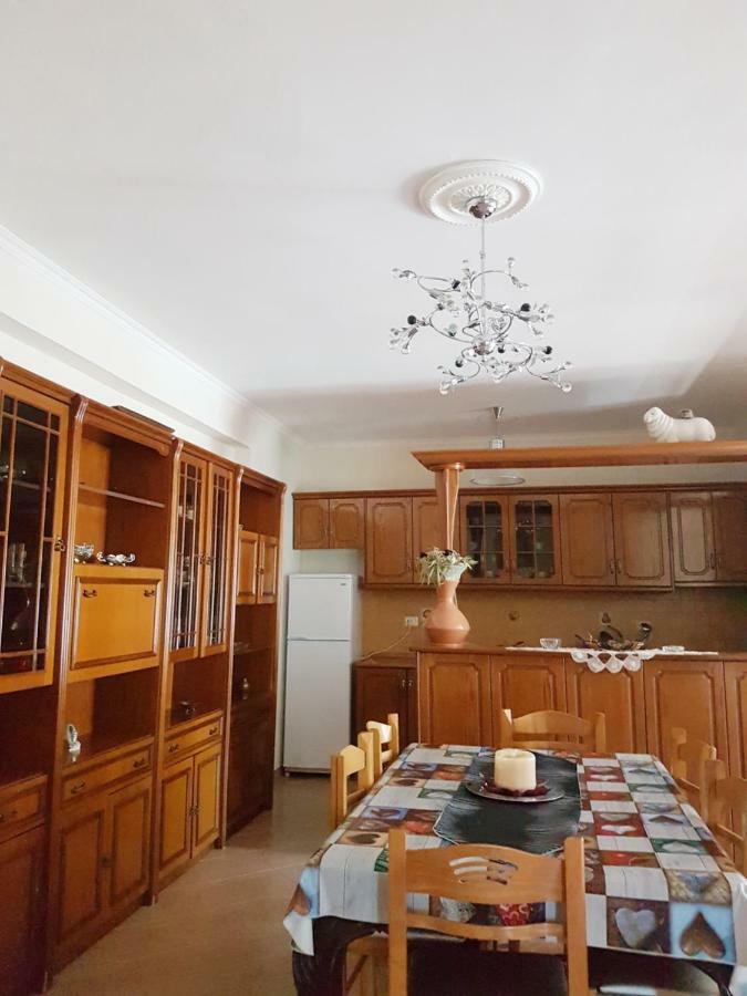 Hotel Villa Ago เปอร์เมต ภายนอก รูปภาพ