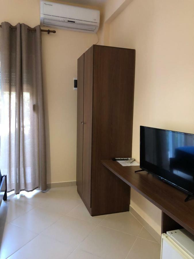 Hotel Villa Ago เปอร์เมต ภายนอก รูปภาพ